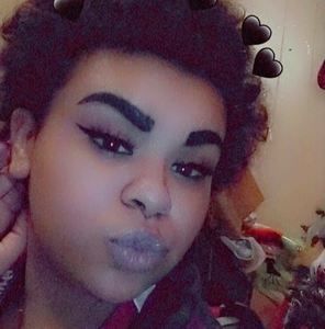 Meet your Posher, Destiny